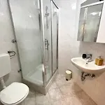 Julie Apartmán