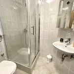 Julie Apartmán